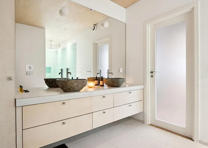 Sjarmerende Med Utsikt, Spa-bad Og Park 別荘 ベルゲン